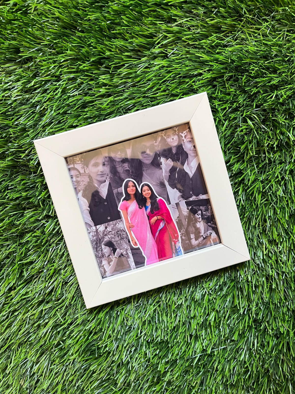 Mini Pop-Out Frame